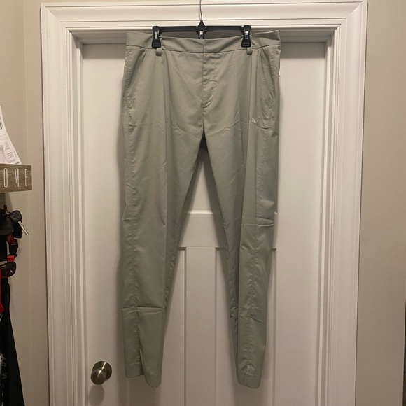 Puma Golf Pants Men's size 36 Gray Performance Straight Leg Business Work Casual - Picture 1 of 4